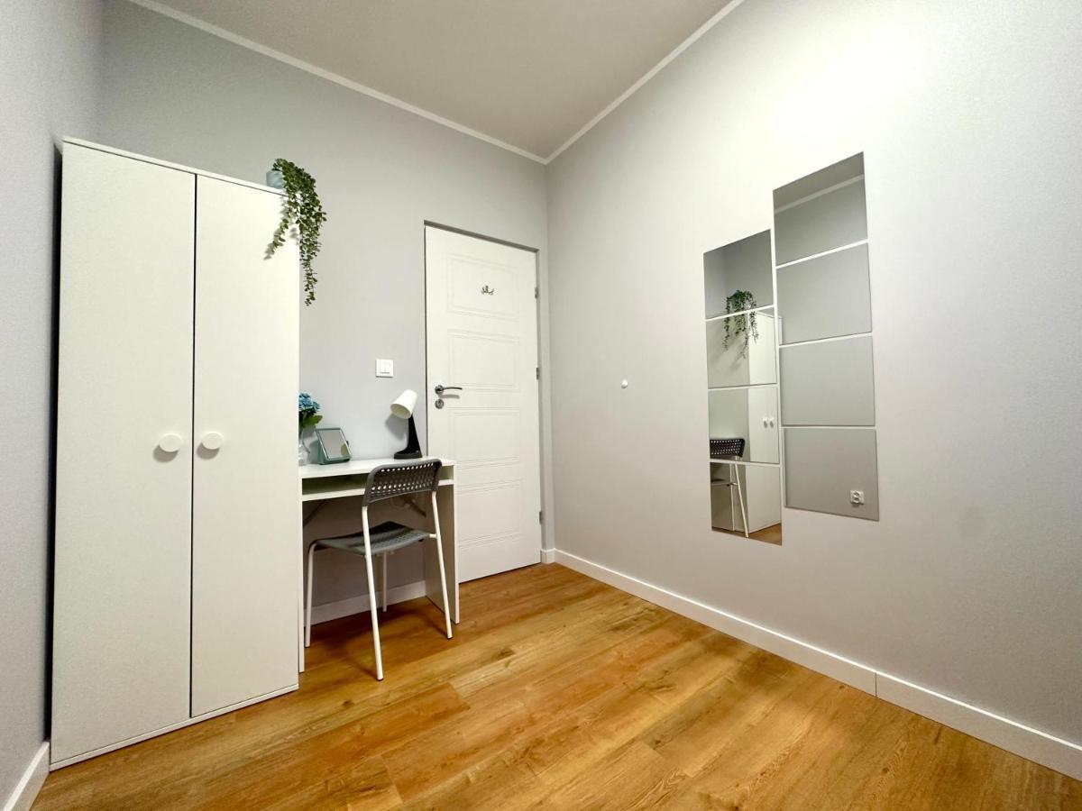Mmrent Tsunami Room Gdańsk Buitenkant foto